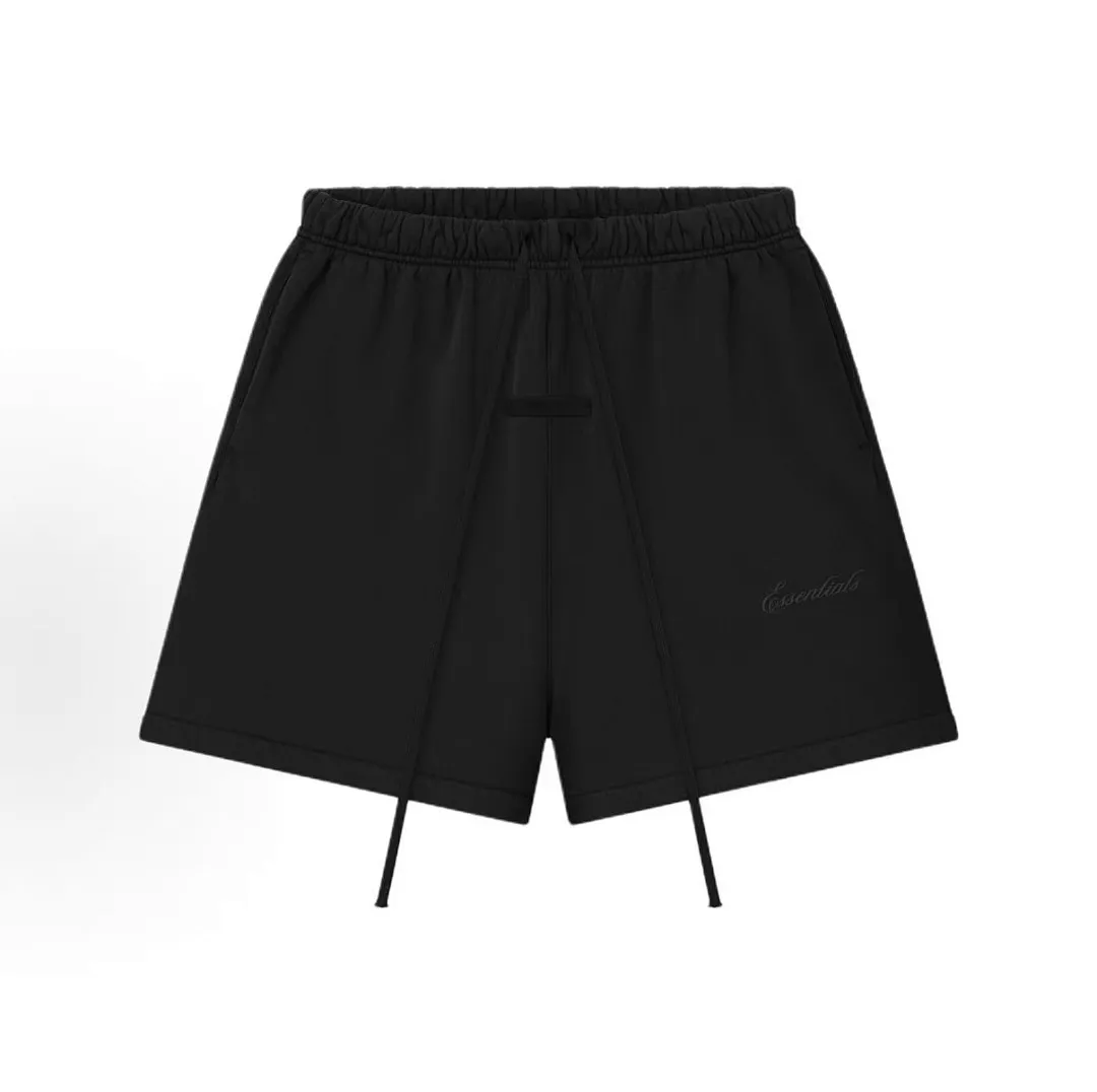 🦋Exclusively for cross-border delivery🦋 87 [26SS new product shipment] FEAR OF GOD ESSENTIALS Always On Men's Classic Shorts ESSENTIALS was founded in Los Angeles, USA in 2018. The original intention of its establishment was to let more people wear affordable Versatile trendy items. In terms of fabric tailoring, it follows the same comfort and fineness as FEAR OF GOD, and the design is simplified from complexity, with the eye-catching "ESSENTIALS" LOGO running throughout. ESSENTIALS has been favored by fashion enthusiasts since its launch, and many European and American superstars are also its loyal buyers. Color: Retro black light oatmeal Size: XS XL